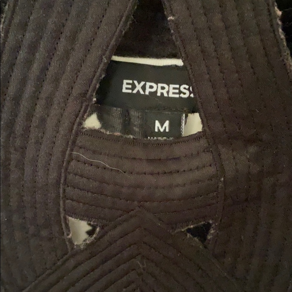 Express Tank - Picture 3 of 7